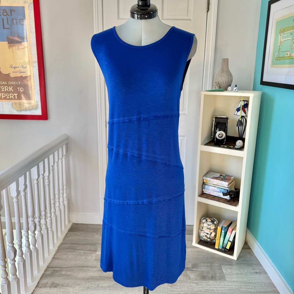 SOFT SURROUNDINGS Blue Sleeveless Stretch Shift Dress (size S)